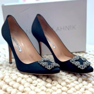 Manolo Blahnik Hangisi Satin Heels